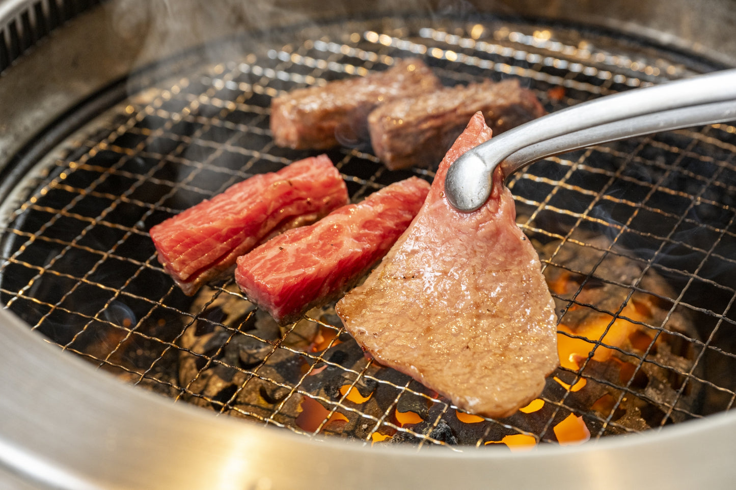 雪塩かける 焼肉塩